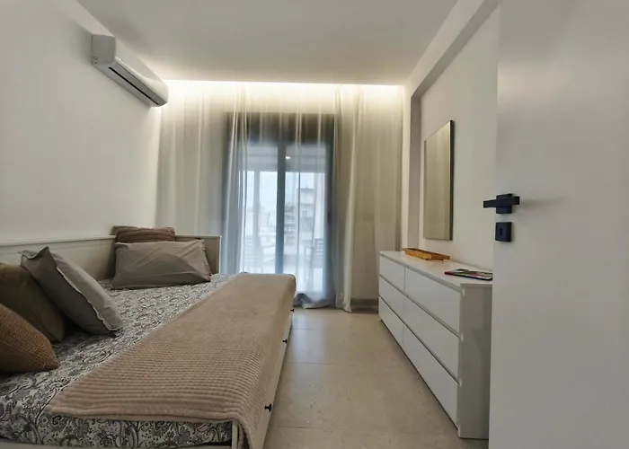 Joanna Luxury Living *